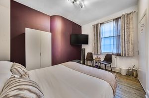 Bedroom 2a- click for photo gallery